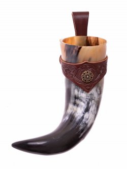 Horn mit Halter - Zierniete "keltisch" Bild 5