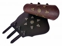 Armschützer mit Ziernieten "Keltisch" Bild 3