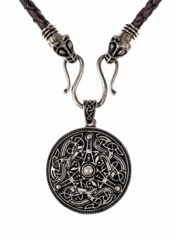 Collier "Fossi" mit Amulet im Broastil Bild 3