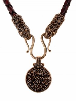 Collier "Terslev" mit Amulett aus Birka Bild 3
