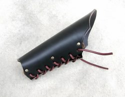 Leder-Armschützer - fecht / geprägt Bild 2