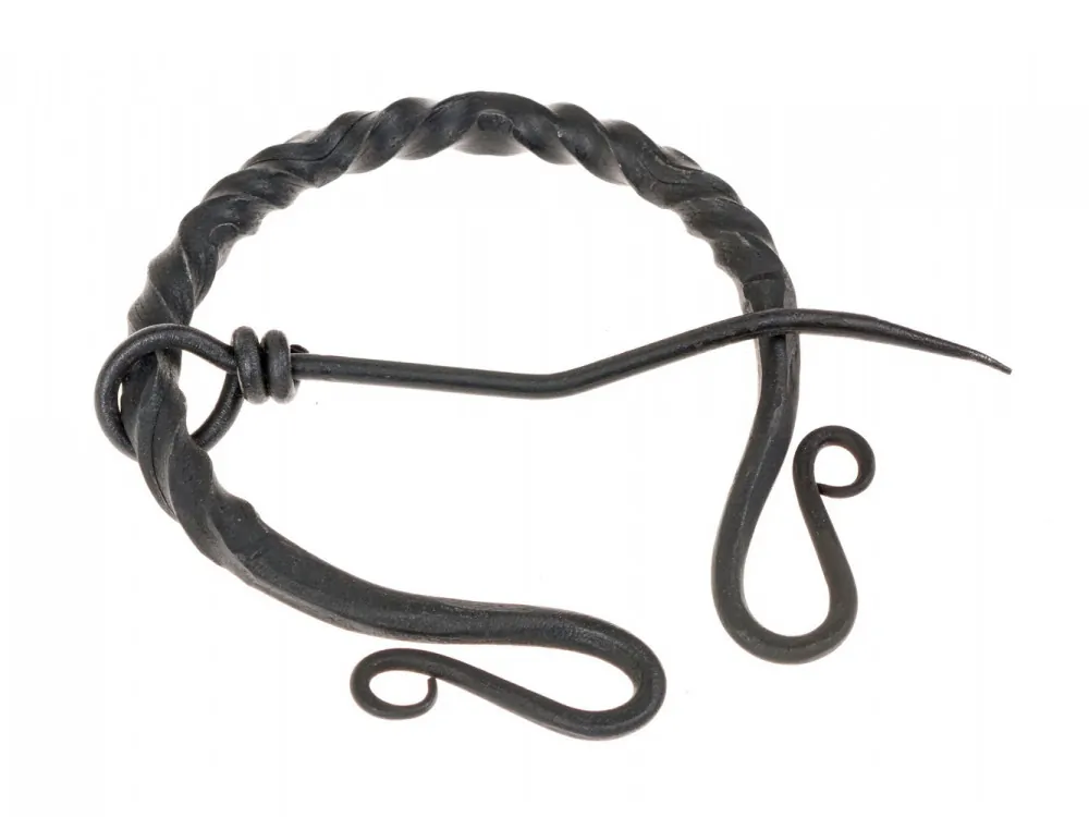 Große Omegafibel 8 cm