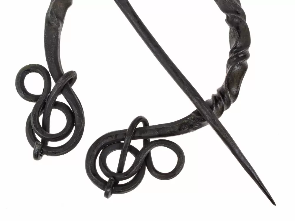 Hufeisenfibel verknotete Enden - 6,5 cm