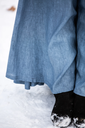 wikinger-kleid-100-leinen-anna-taubenblau_7~15.webp
