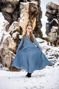 wikinger-kleid-100-leinen-anna-taubenblau_7~4.webp