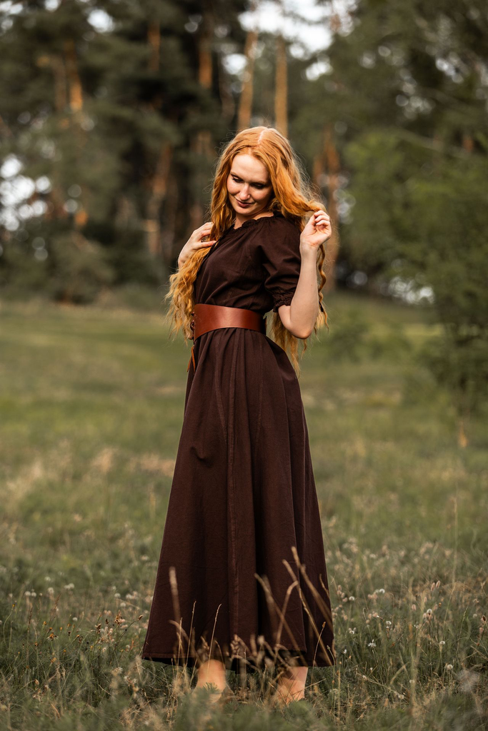 4830b-mittelalter-kleid-melisande-braun-leonardo-carbone (16).webp