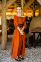 bodenlanges-kurzarmkleid-melisande-rost~19.webp