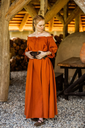 bodenlanges-kurzarmkleid-melisande-rost~17.webp