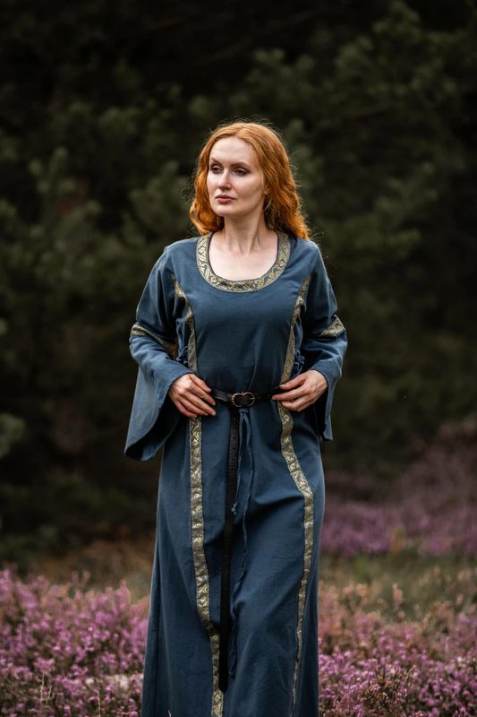 mittelalter-baumwollkleid-angie-blau~16.webp