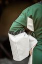 mittelalter-baumwollkleid-angie-gruen-natur~9.webp