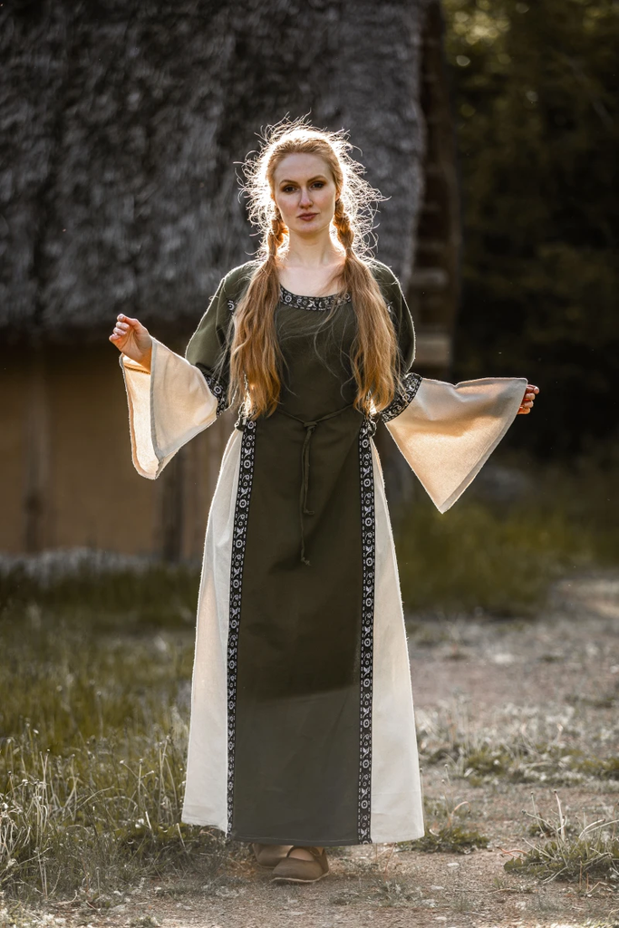 mittelalter-baumwollkleid-angie-gruen-natur~4.webp