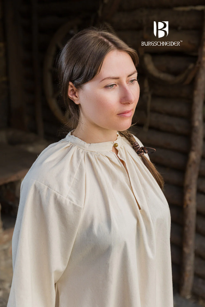 Lilia_3.au87ZK_1000x1500.jpg.webp