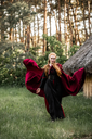 wollumhang-mit-langer-kapuze-hervir-rot_1~2.webp