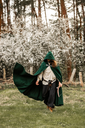 wollumhang-mit-wolfsschliesse-tjark-gruen_1.webp