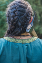 tunika-mit-borduere-halvor-gruen~3.webp