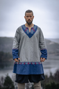 bekleidung-tunika-freydis-grau-unisex~4.webp
