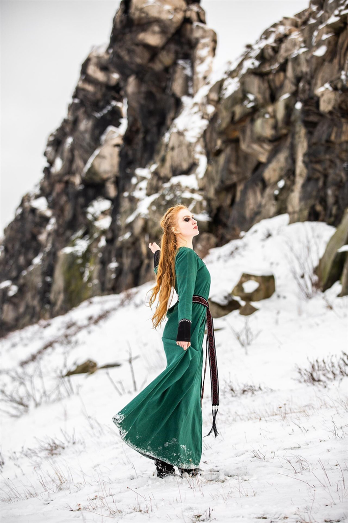 wikingerkleid-freya-gruen_7~14.webp