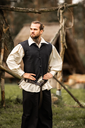 weste-aus-handgewebter-baumwolle-irvin-schwarz~9.webp