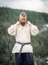 typisches-mittelalter-stehkragen-schnuerhemd-friedrich-natur~13.webp