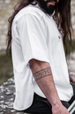 mittelalter-kurzarmhemd-eric-weiss~8.webp