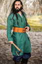 wikinger-leinentunika-halvar-gruen~2.webp