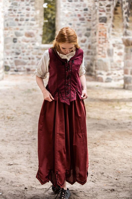miederweste-mit-stickerei-selma-rot~12.webp