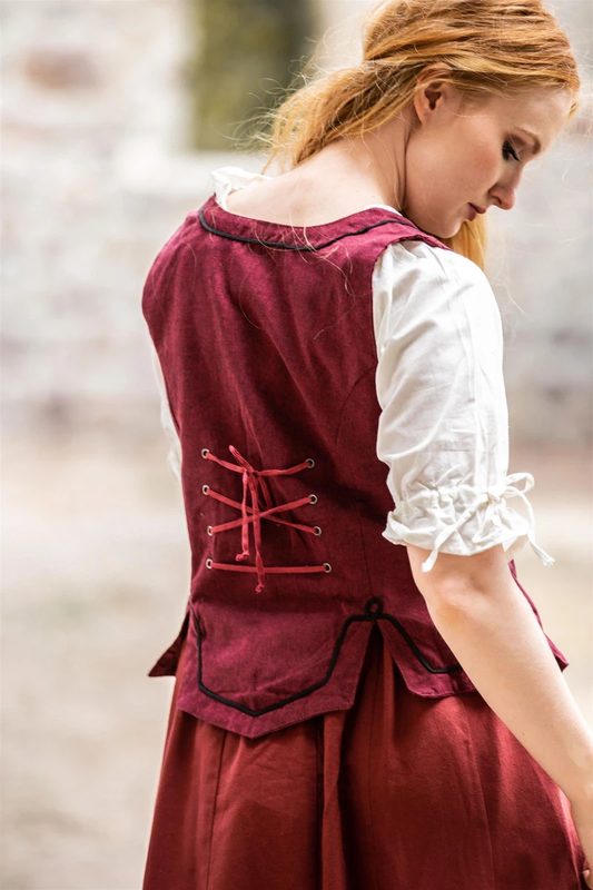 miederweste-mit-stickerei-selma-rot~13.webp