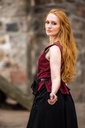 miederweste-mit-stickerei-selma-rot~4.webp