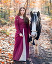 mittelalterkleid-larina-rot-natur_7~3.webp