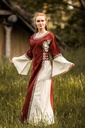 1740843090_mittelalterkleid-mit-borduere-sophie-rot-natur~6.webp
