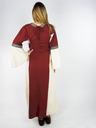 1740843094_mittelalterkleid-mit-borduere-sophie-rot-natur~12.webp