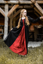 1740929131_mittelalterkleid-medusa-schwarz-rot~4.webp