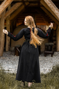 1740929140_mittelalterkleid-medusa-schwarz-rot~16.webp