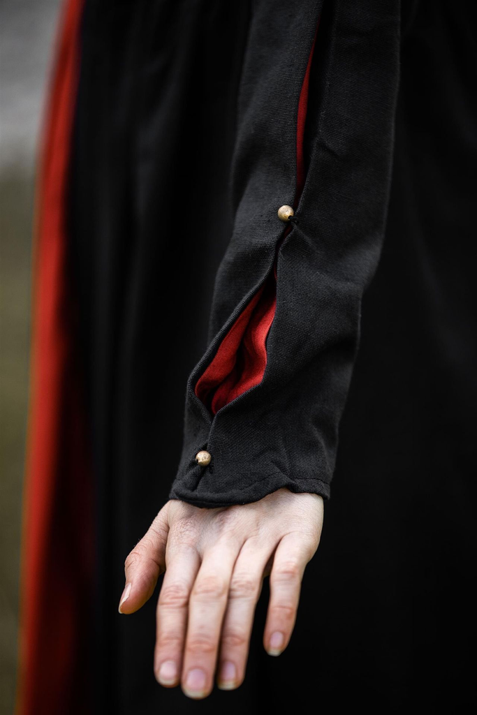 1740929133_mittelalterkleid-medusa-schwarz-rot~7.webp
