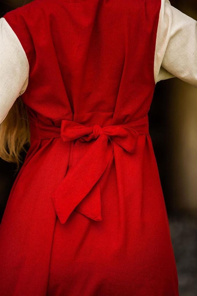 1740930518_mittelalter-baumwollkleid-ilse-rot-natur~10.webp
