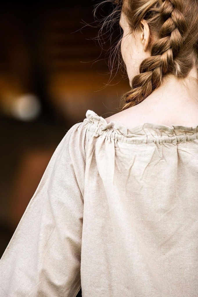 1740931403_bodenlanges-langarmkleid-mechthild-hanffarben~7.webp