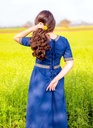 1740932642_edles-kurzarmkleid-mit-borduere-ennlin-blau~4.webp