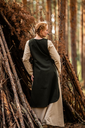 1740939744_mittelalter-ueberkleid-magdalena-gruen~10.webp