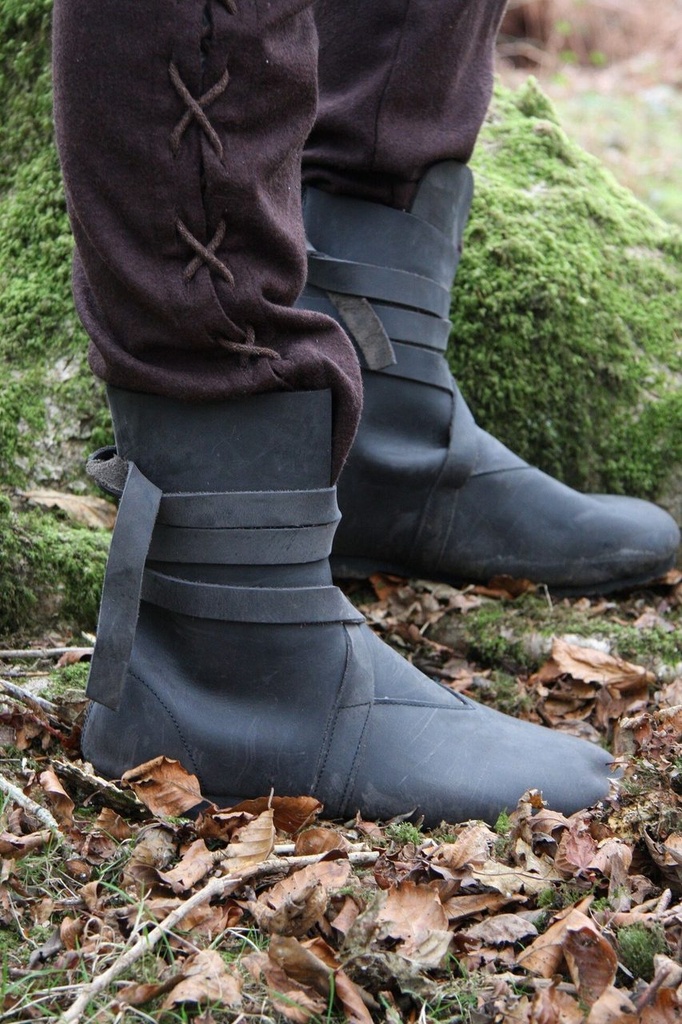 haithabu-stiefel-aus-nubukleder-floki-schwarz~3.webp