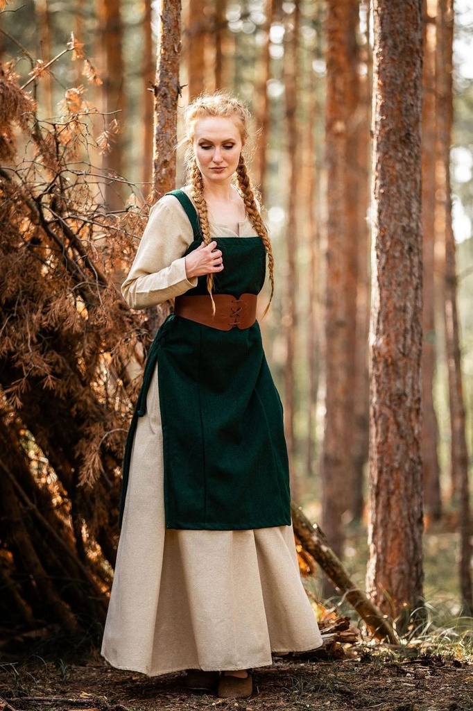 1740944475_wikinger-ueberkleid-aus-wolle-aila-gruen~2.webp