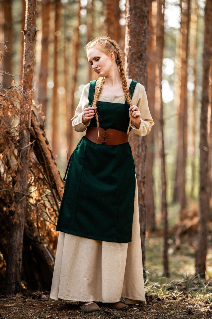 1740944480_wikinger-ueberkleid-aus-wolle-aila-gruen~10.webp