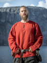 1740946180_wikingertunika-ivar-rot~9.webp