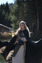 1740947035_wikinger-ueberkleid-aleiga-gruen~4.webp