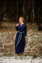 1741098162_wikinger-unterkleid-helga-blau~10.webp