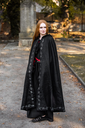 1741100767_wollumhang-mit-stickerei-alma-schwarz_1~7.webp