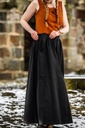 1741171611_mittelalter-rock-konstanze-schwarz~9.webp