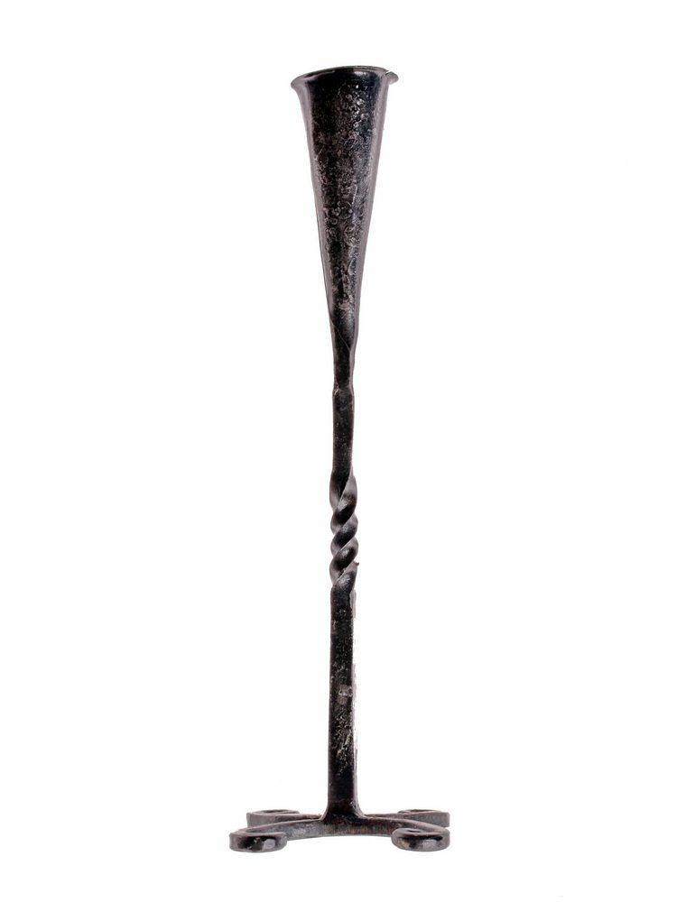 Geschmiedeter Kerzenhalter 'Morgaine' 2