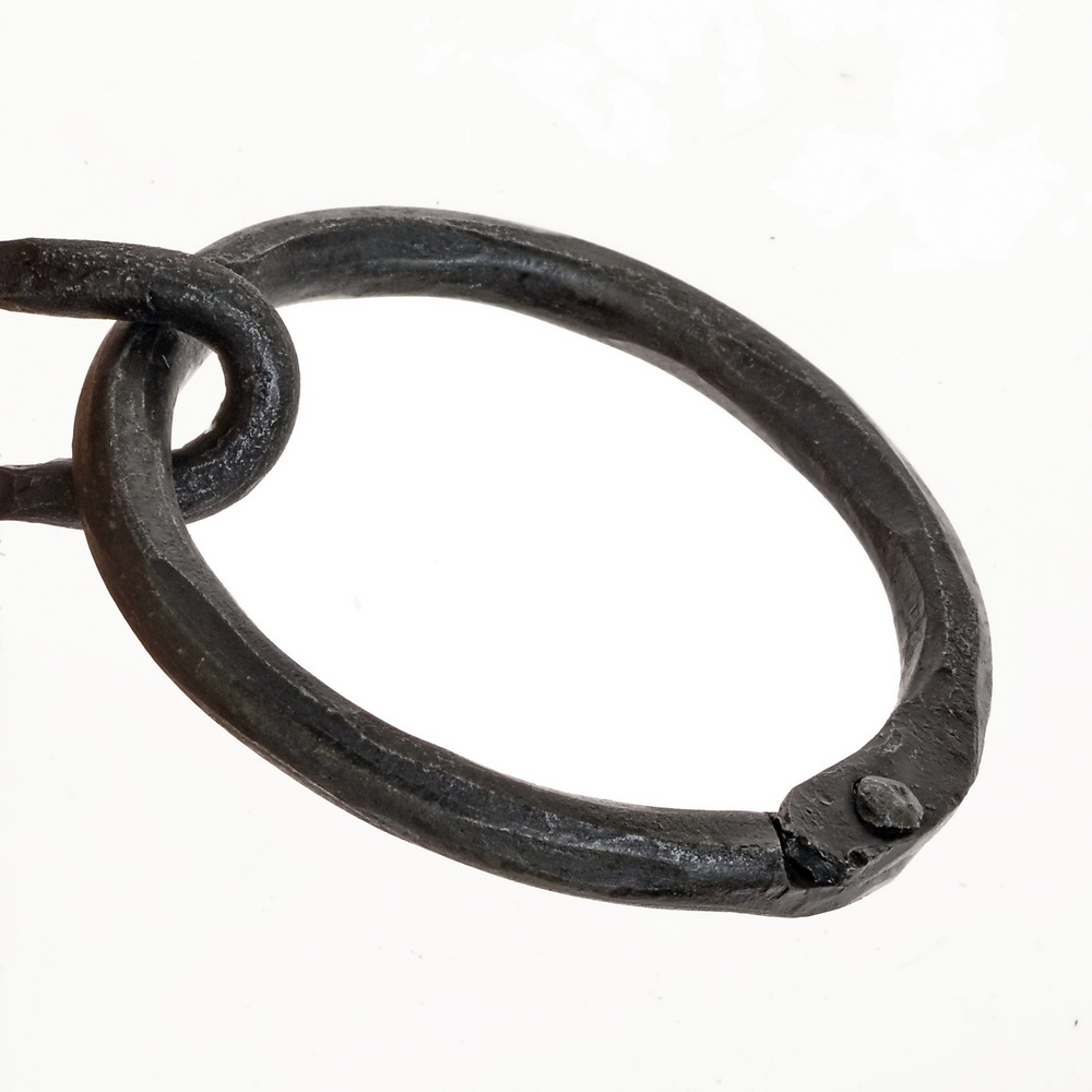 Mittelalterlicher Ring-Griff mit Krampe 2