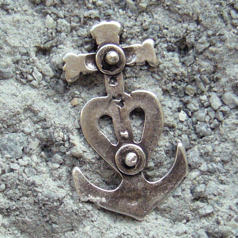Kreuz-Herz-Anker, silberfarbener Symbol-Beschlag