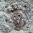 Kreuz-Herz-Anker, silberfarbener Symbol-Beschlag